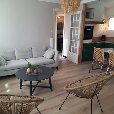 L Atelier Des Reves 43 *